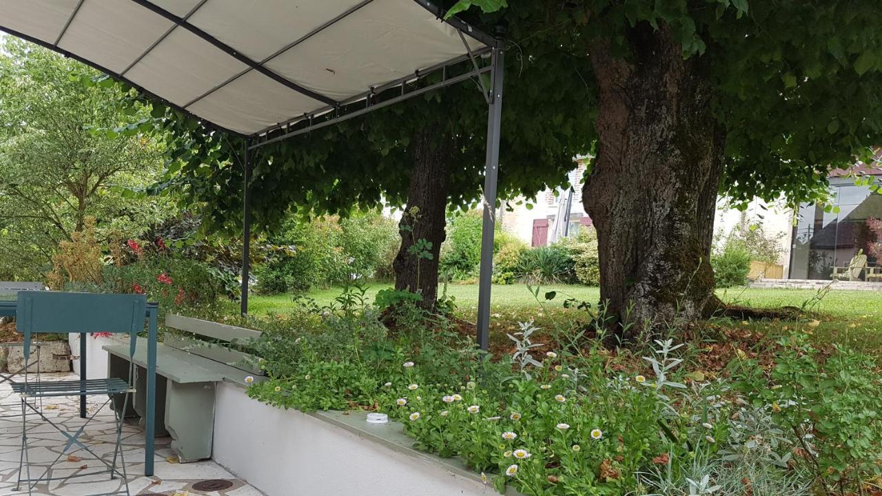 Les 7 Tilleuls - Chambres D'Hotes Mesland Esterno foto